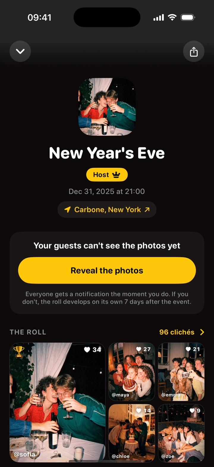 Cliché event roll, host reveals the photos